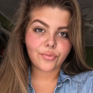 Meet your Posher, Aarica